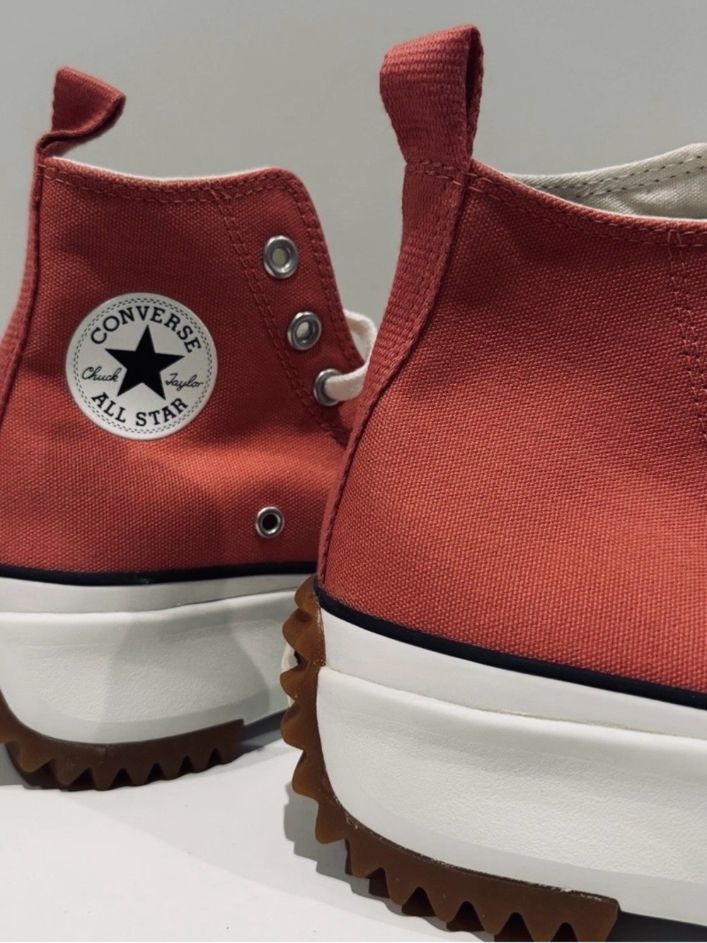 Converse Run Star Hike Chuck Taylor Platform High Red Sneakers Shoes-Womens 7.5 - Picture 5 of 6